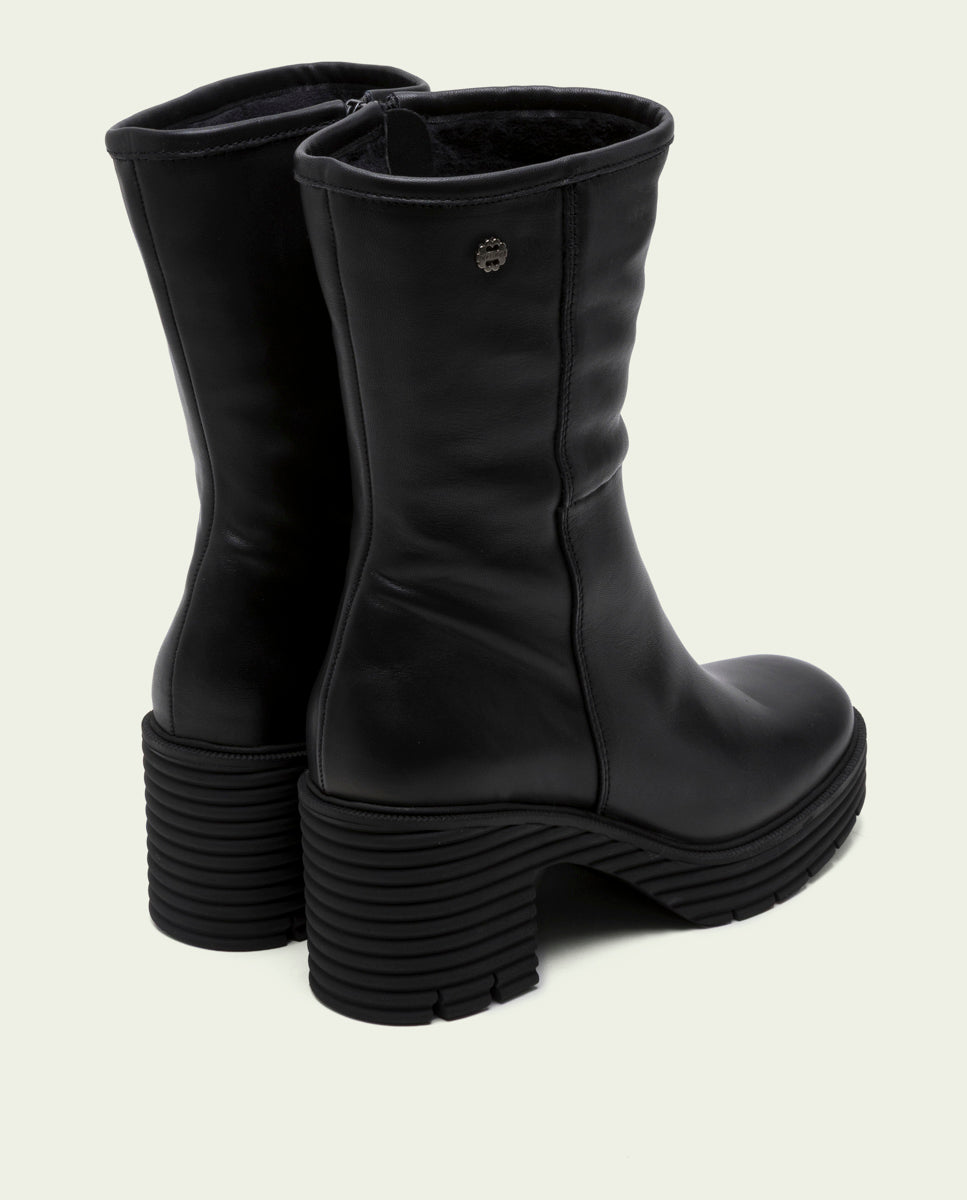 BLACK SONIA LEATHER ZIPPER BOOTS