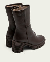 MOKA SONIA LEATHER ZIPPER BOOTS