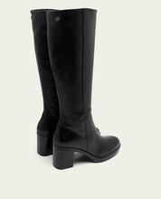Triana Noir Leather Heeled Boots