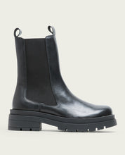 NAÍN BLACK LEATHER TRACK-SOLE CHELSEA BOOTS