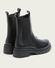 NAÍN BLACK LEATHER TRACK-SOLE CHELSEA BOOTS