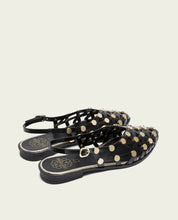 BALERINE PLATE CLOUTÉS NOIR DORE