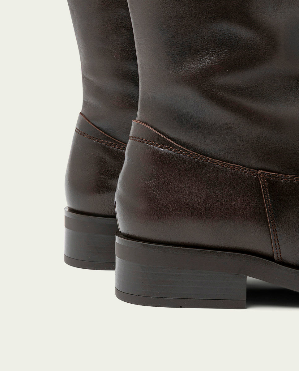 BOTTES HAUTES EN CUIR À TIGE LARGE JANA MOKA