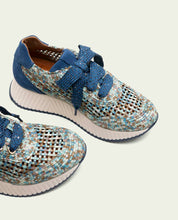 CHAUSSURES DE SPORT EN CUIR ET TISSU INÉS BLEU