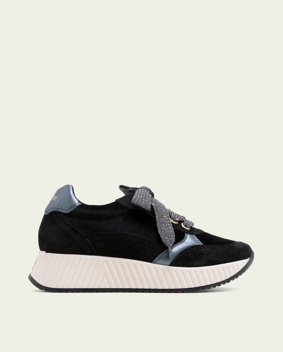 Zoe Noir Flat Leather and Velvet Sneakers
