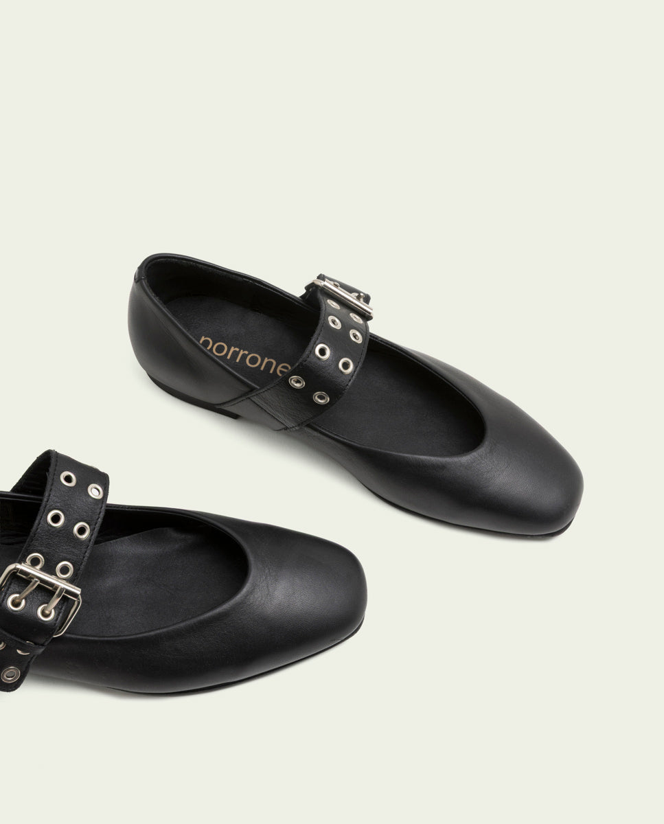 Vilma black leather flat ballerinas