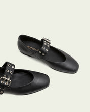 Vilma black leather flat ballerinas