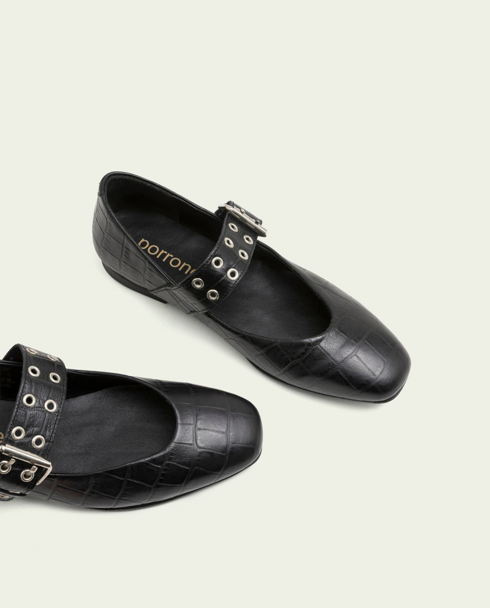 VEGA BLACK LEATHER FLAT BALLET PUMPS