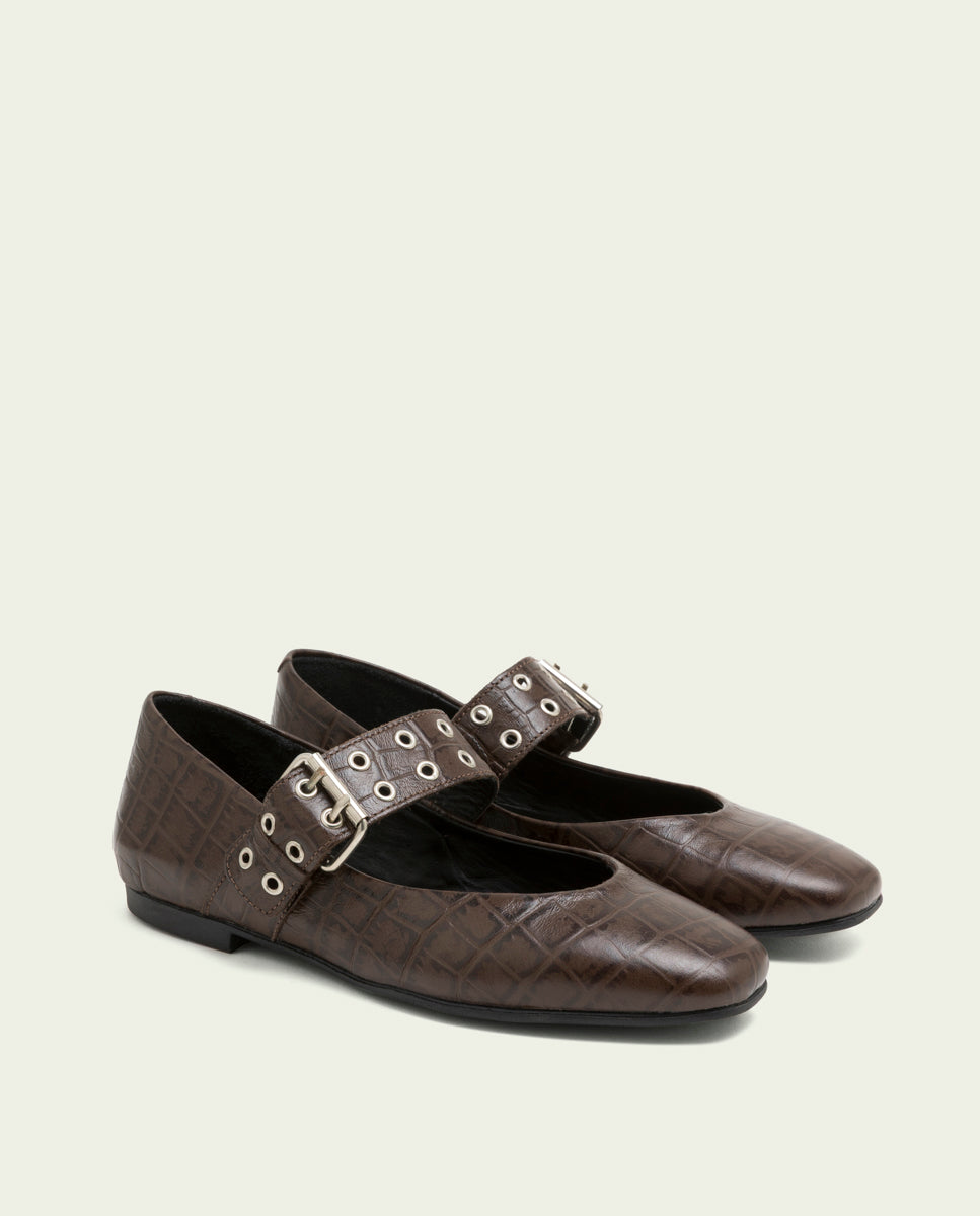 VEGA MOCHA LEATHER FLAT BALLET PUMPS
